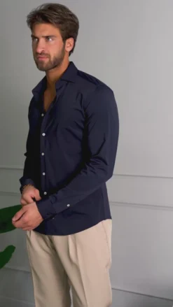 Camicia Uomo Tessuto No Stiro Basic Colletto Semi-Francese Slim Fit Morbida Blu C2963A