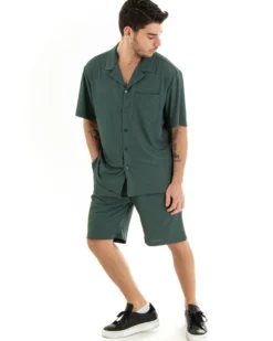 Completo Set Coordinato Uomo Viscosa Plissé Camicia Con Colletto Bermuda Outfit Verde GIOSAL-OU2282A
