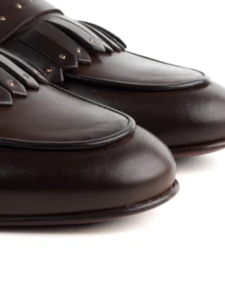 Mocassini uomo con fibbia frangia borchie scarpe copelle eleganti pelle vitello cerimonia suola di cuoio con ovalino antiscivolo casual marrone GIOSAL-S1271A