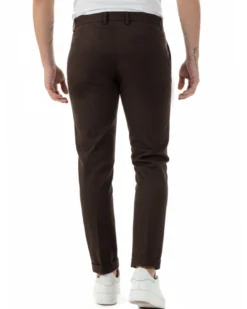 Pantaloni uomo viscosa leggera abbottonatura allungata tasche america classico marrone GIOSAL-P6468A