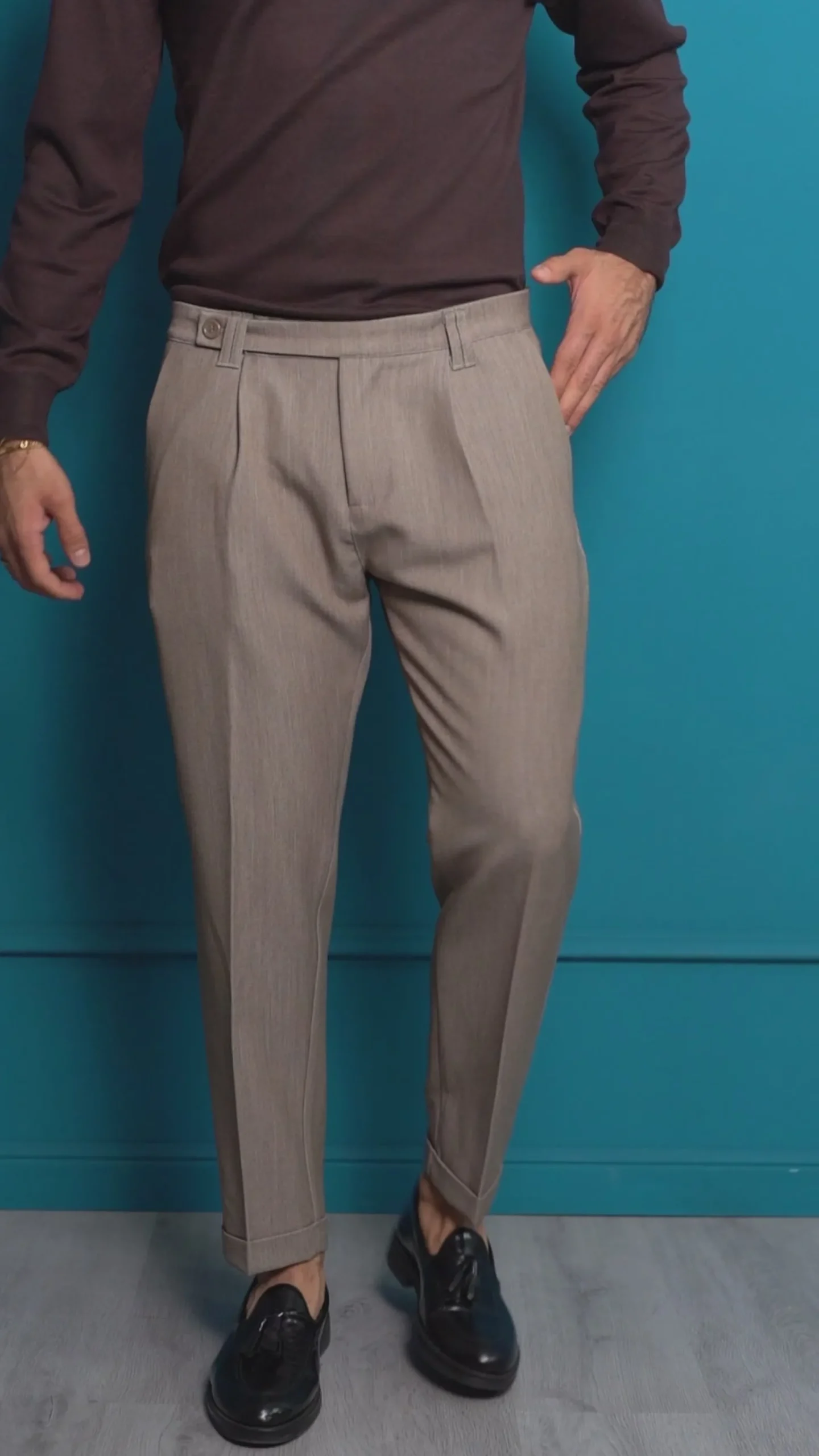 Pantaloni Uomo Viscosa Pinces Classico Abbottonatura Allungata Grigio P6393A